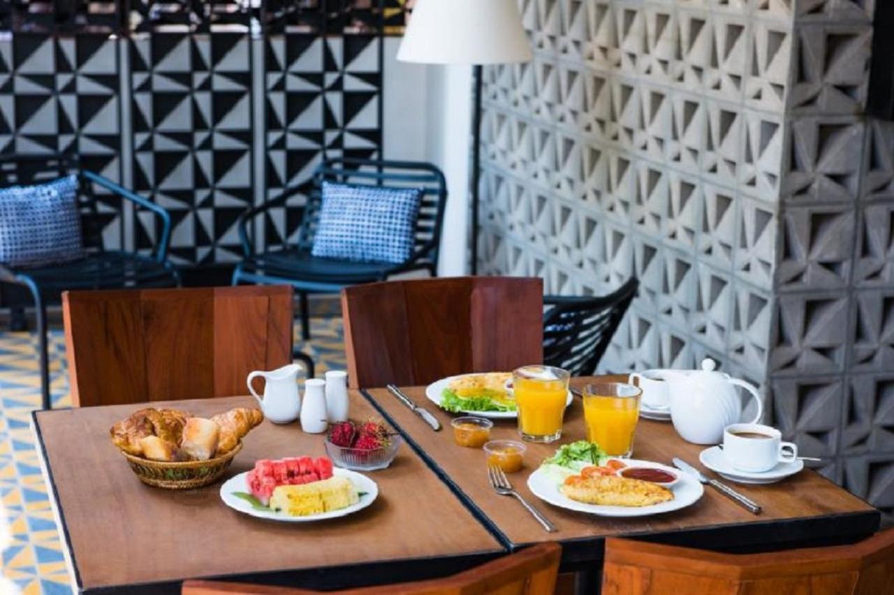 Atelier Hotel Sziemreap Kültér fotó